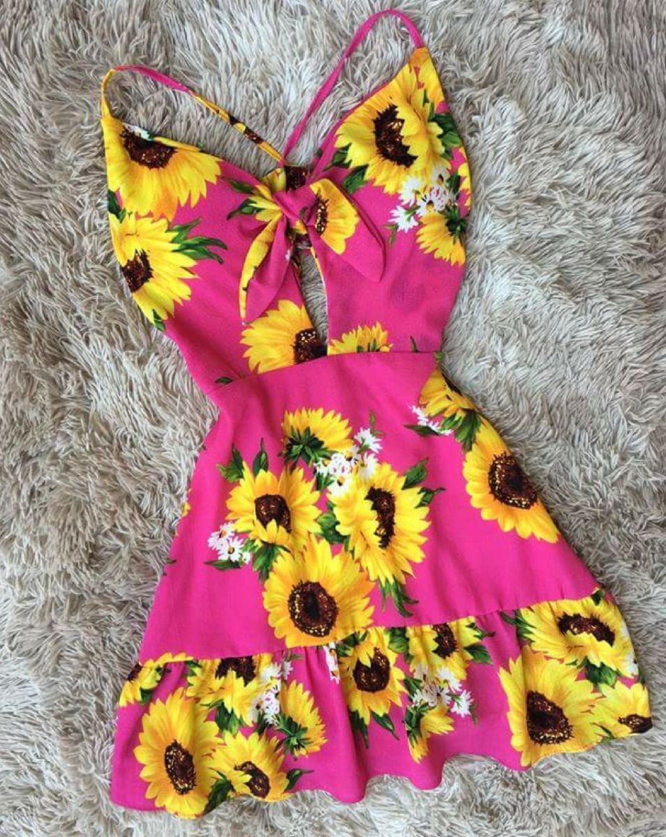 vestido curto de girassol