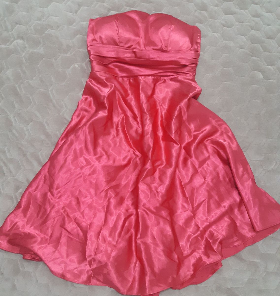 vestido curto rosa pink