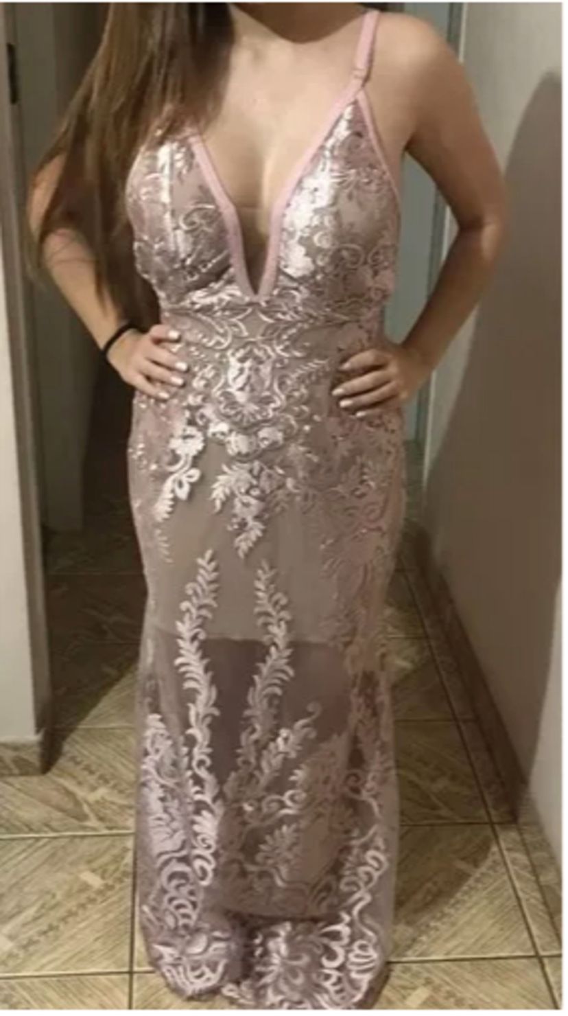 vestido rose bordado - básico casa-do-estilo