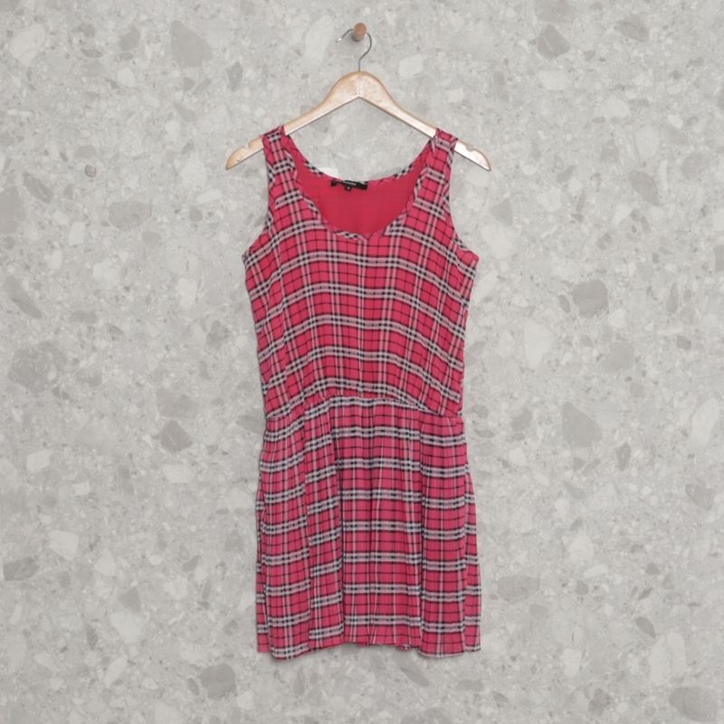 Vestido hot sale xadrez amaro