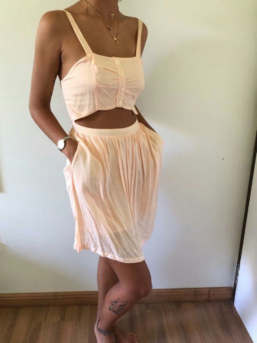 vestido salmão claro