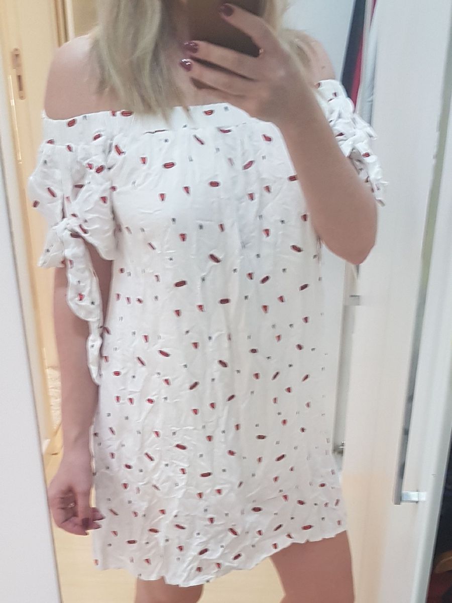 vestido ombro a ombro soltinho