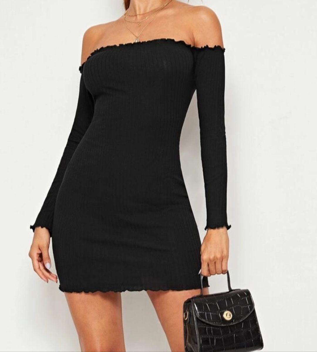 vestido com manga tomara que caia