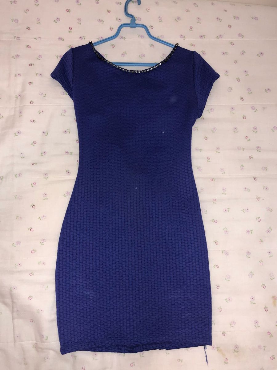 vestido tubinho azul escuro