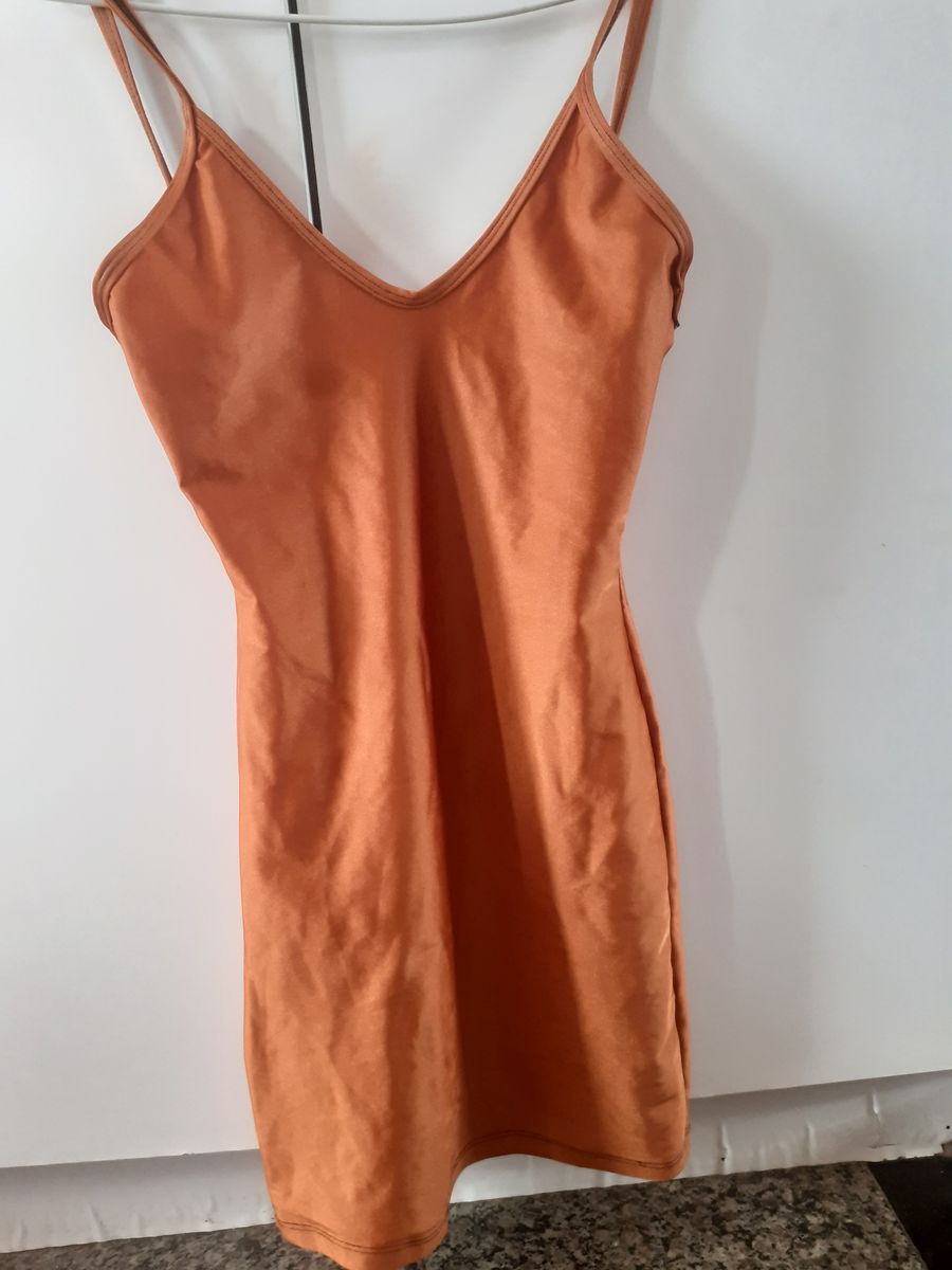 tecido brilhoso para vestido