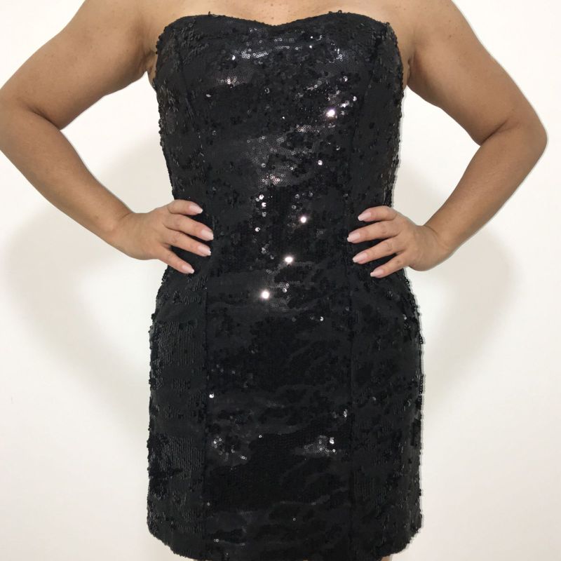 Vestido tubinho 2024 preto paete