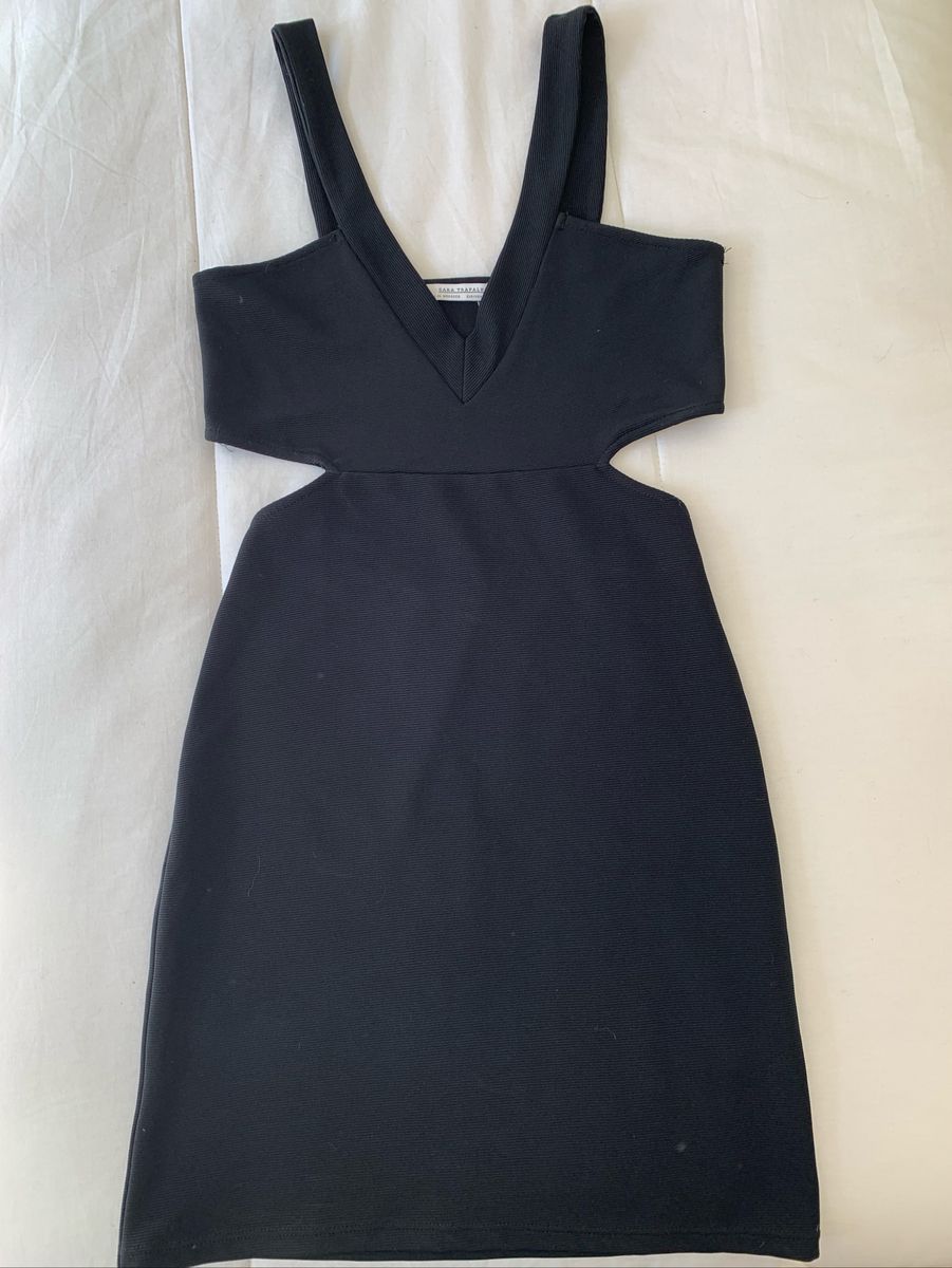 vestido tubinho zara