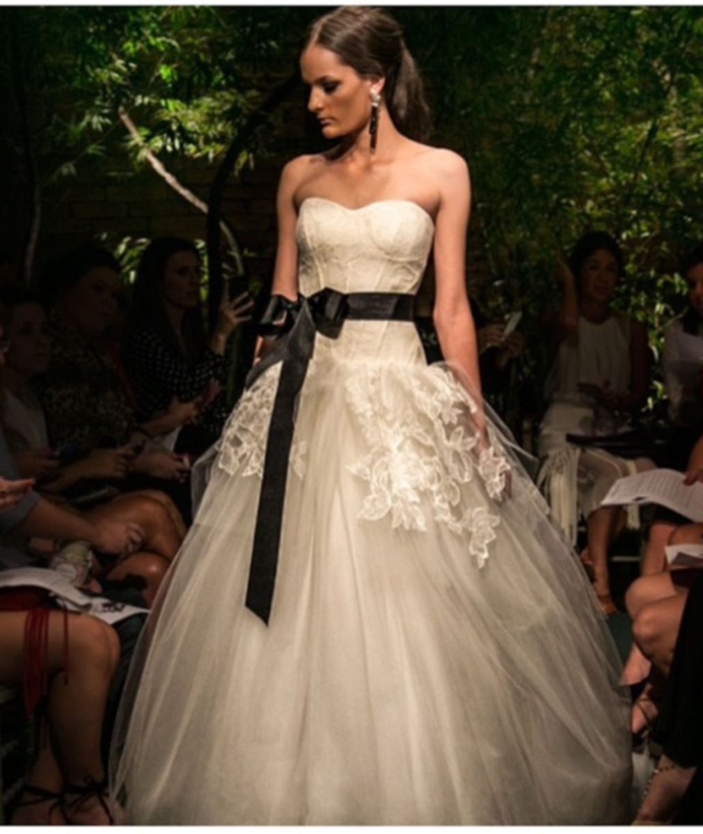 vestido vera wang preço