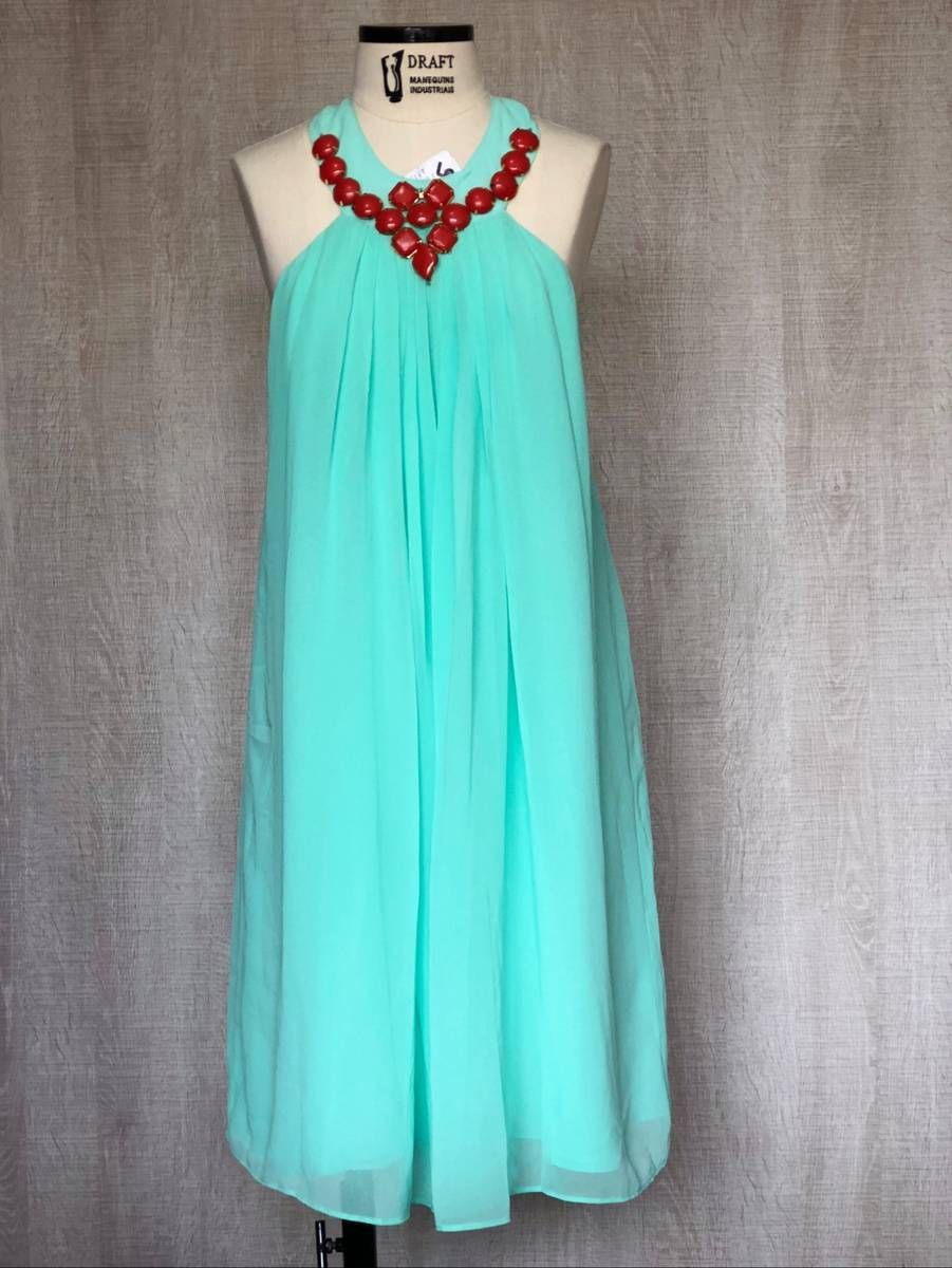 vestido verde soltinho