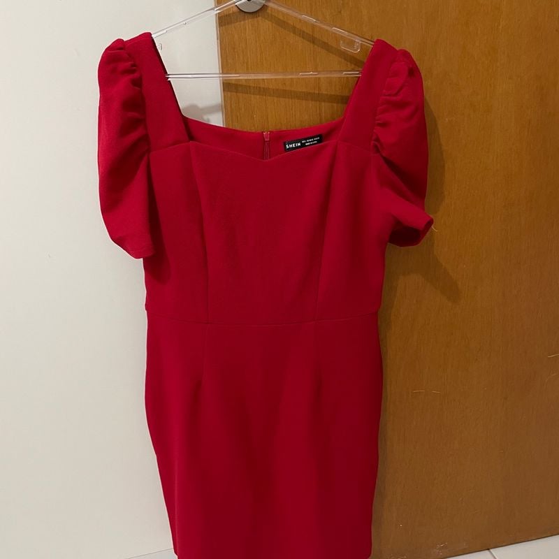 Vestido best sale vermelho apertado