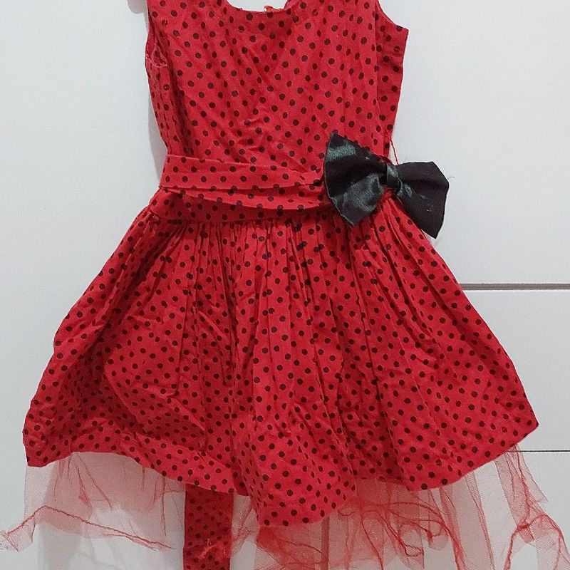 Vestido vermelho com deals bolas pretas infantil