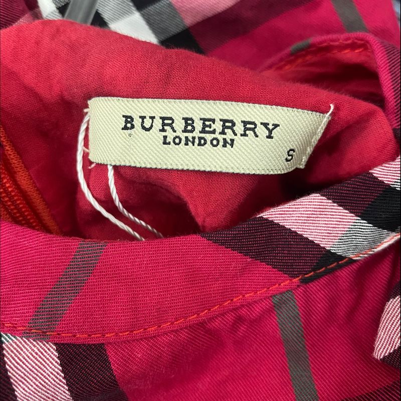 Vestido xadrez 2024 burberry infantil