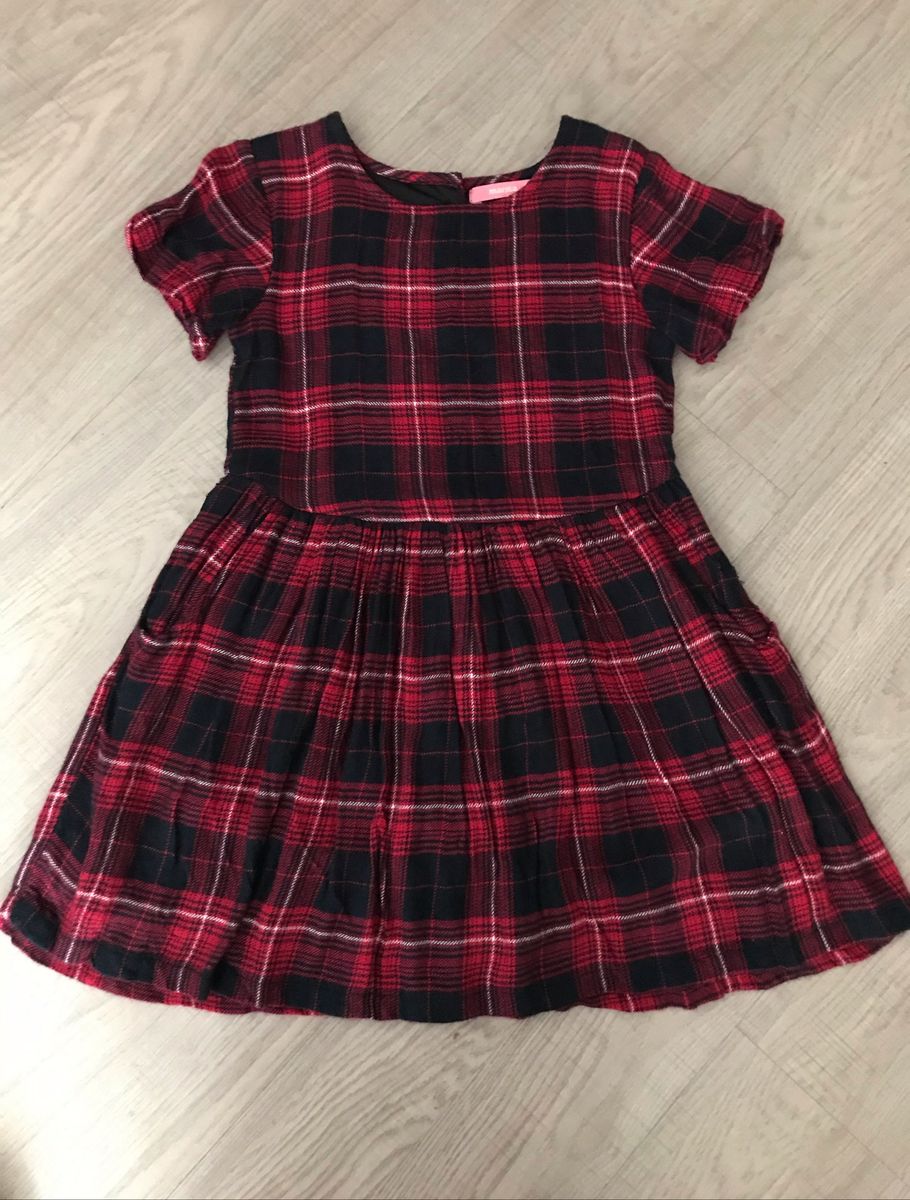 vestido xadrez para menina