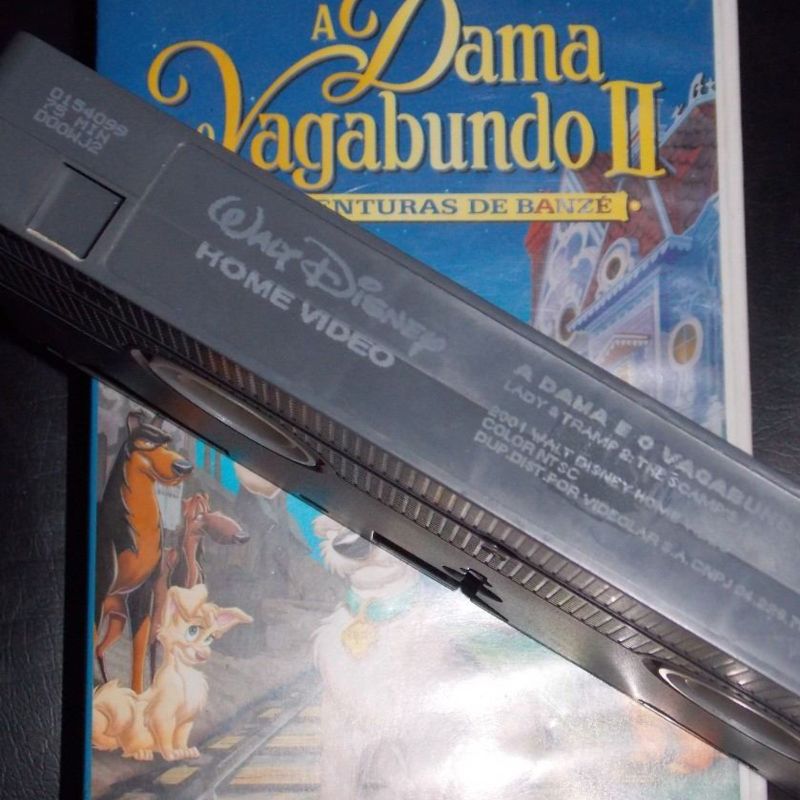A Dama e o Vagabundo 2 - As Aventuras de Banzé - Filme 2001