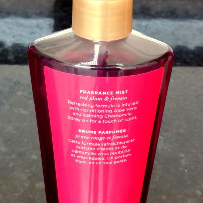 Victoria Secret'S - Body Splash - Red Plum e Freesia, Perfume Feminino  Victoria'S Secret Nunca Usado 13319390