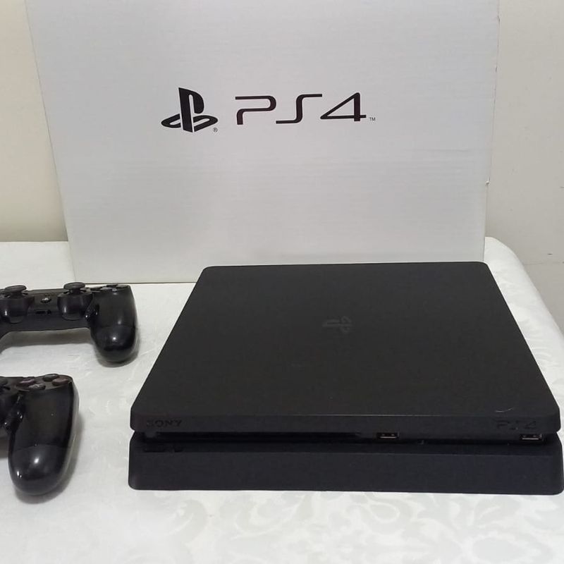 PlayStation 4 Slim 500GB - Cinzento - Edição limitada Silver