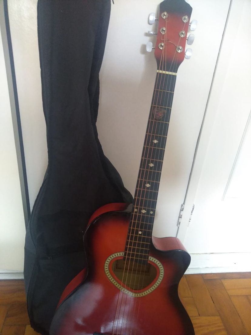 Violão Cone C/ Capa | Item de Música Cone Guitars Usado 48344409 | enjoei