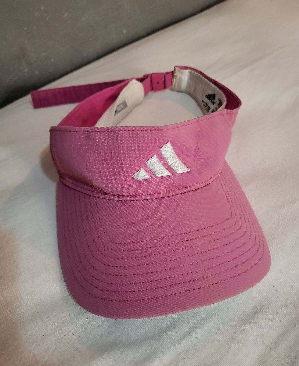 Viseira hotsell adidas rosa