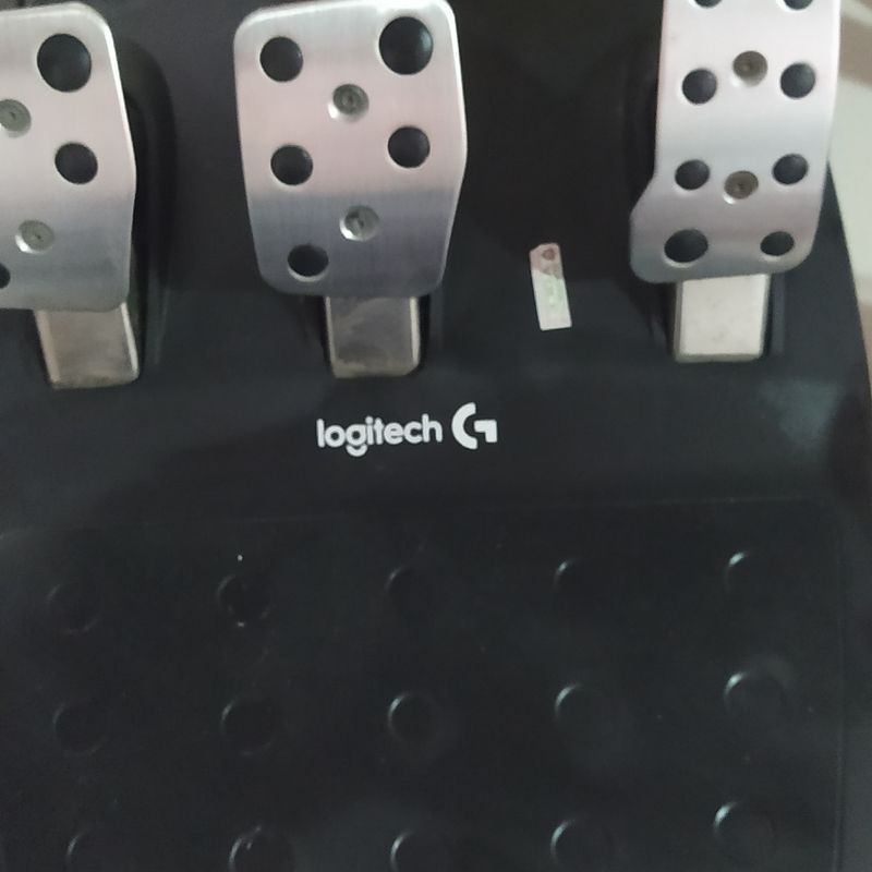 Vende-se Um Volante Logitech G25 | Jogo de Computador Logitech Usado  89626500 | enjoei