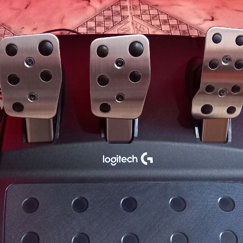 Vende-se Um Volante Logitech G25 | Jogo de Computador Logitech Usado  89626500 | enjoei