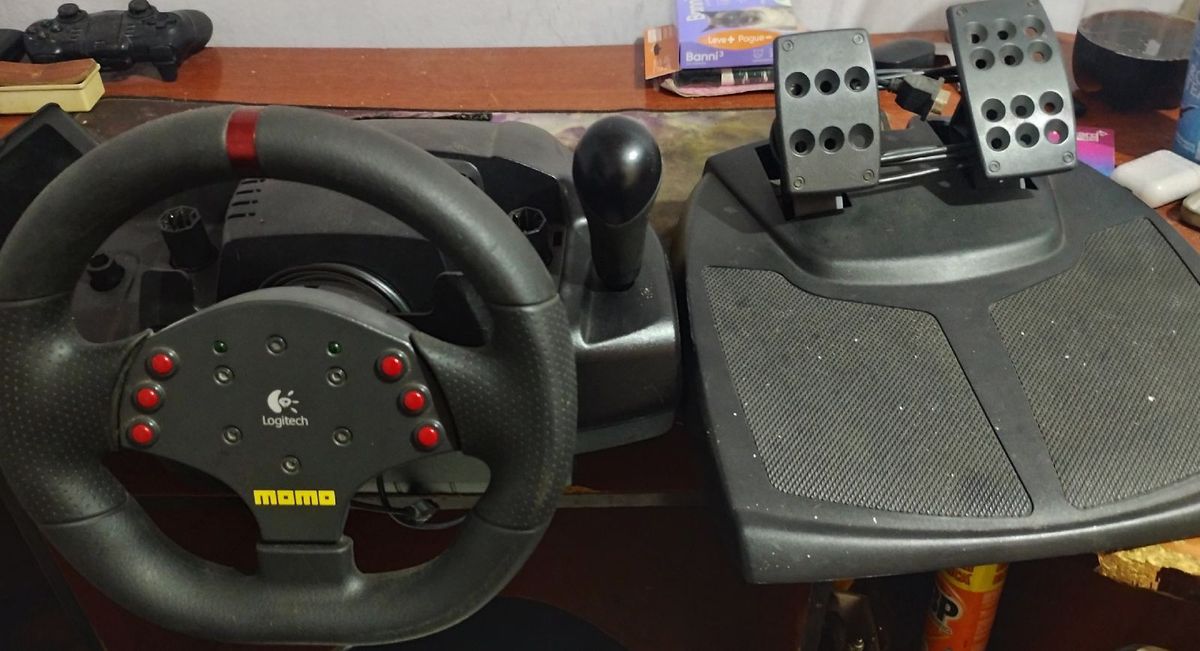 Volante Logitech | Console de Videogame Logitech Usado 136378365 | enjoei