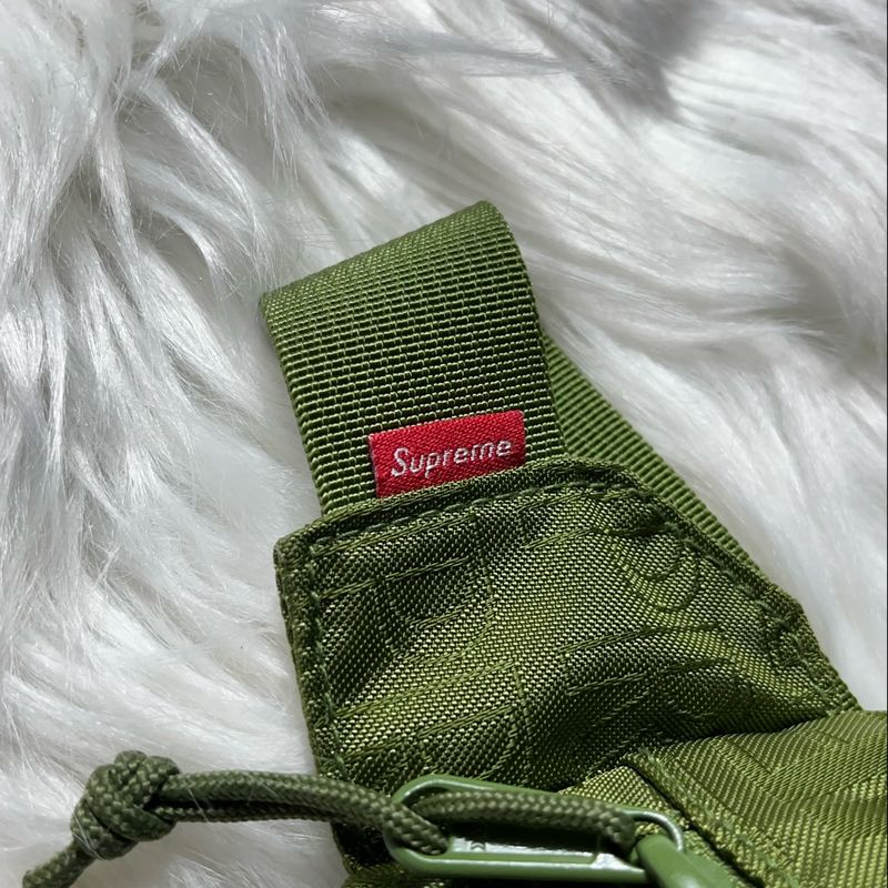 พร้อมส่ง ] 🔥 Supreme Waist Bag SS19 Red แท้ 💯 ของใหม่