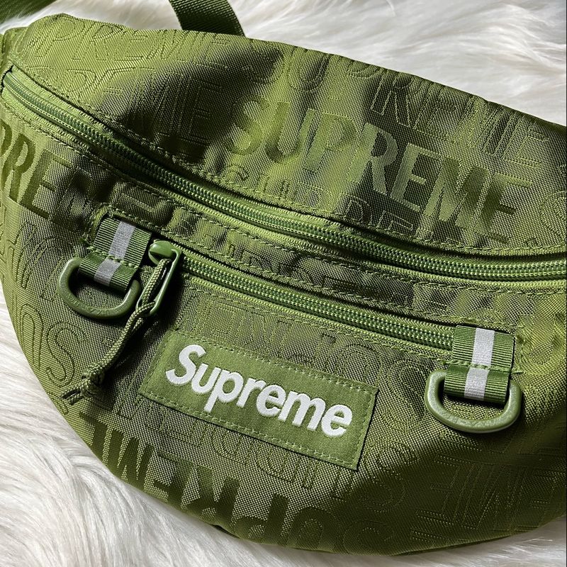 พร้อมส่ง ] 🔥 Supreme Waist Bag SS19 Red แท้ 💯 ของใหม่