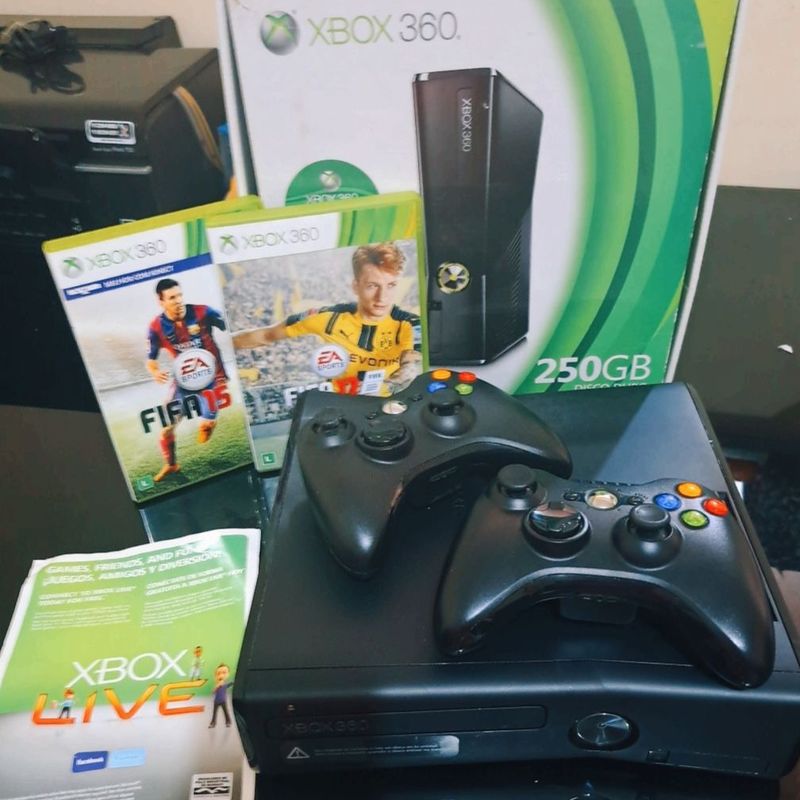 Vendo Xbox 360 Bloqueado + 14 Jogos Originais | Console de Videogame Xbox  Usado 77665145 | enjoei