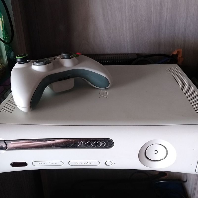 Vendo Xbox 360 Desbloqueado | Console de Videogame Xbox 360 Usado 90853773  | enjoei