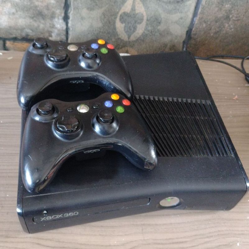 Xbox 360 Desbloqueado com Controle e 10 Jogos | Console de Videogame Xbox  360 Usado 93634426 | enjoei