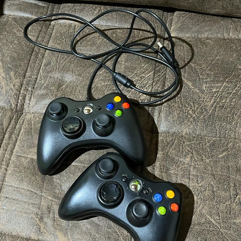 Xbox 360 Desbloqueado com Controle e 10 Jogos, Console de Videogame Xbox  360 Usado 93634426