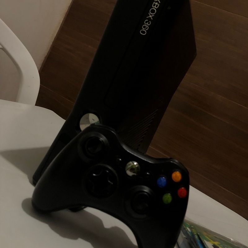 Xbox 360 Bloqueado em Estado de Novo com a Caixa | Console de Videogame  Xbox Usado 92924320 | enjoei