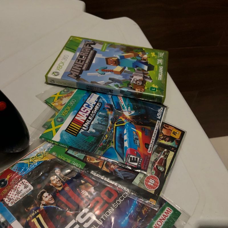 Xbox 360 Desbloqueado 2 Controles + 10 Jogos - Escorrega o Preço