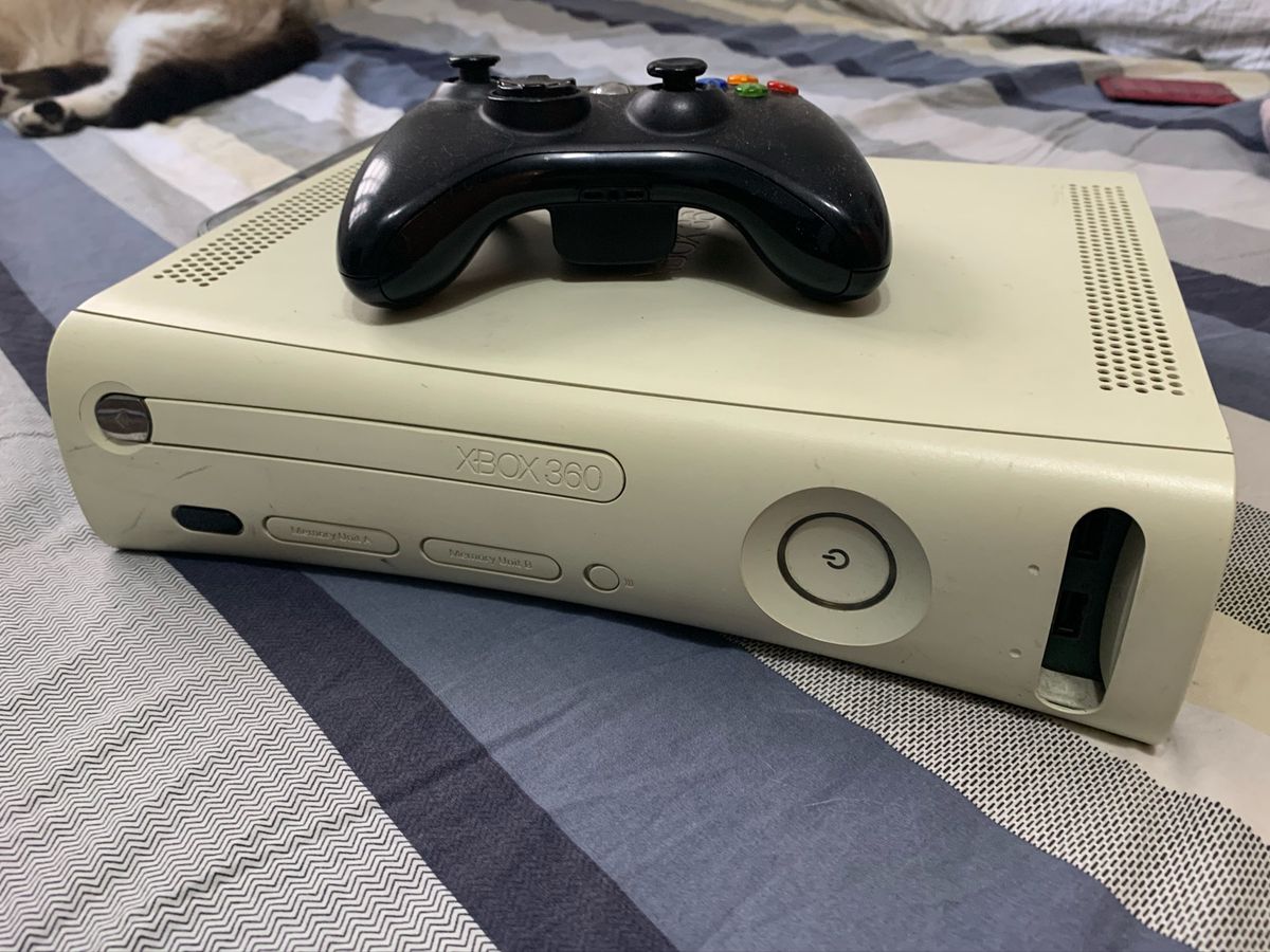 Xbox antigo com Kinect