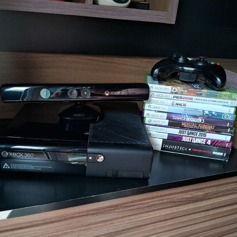 Xbox 360 Slim com Kinect Destravado | Console de Videogame Microsoft Usado  84381350 | enjoei