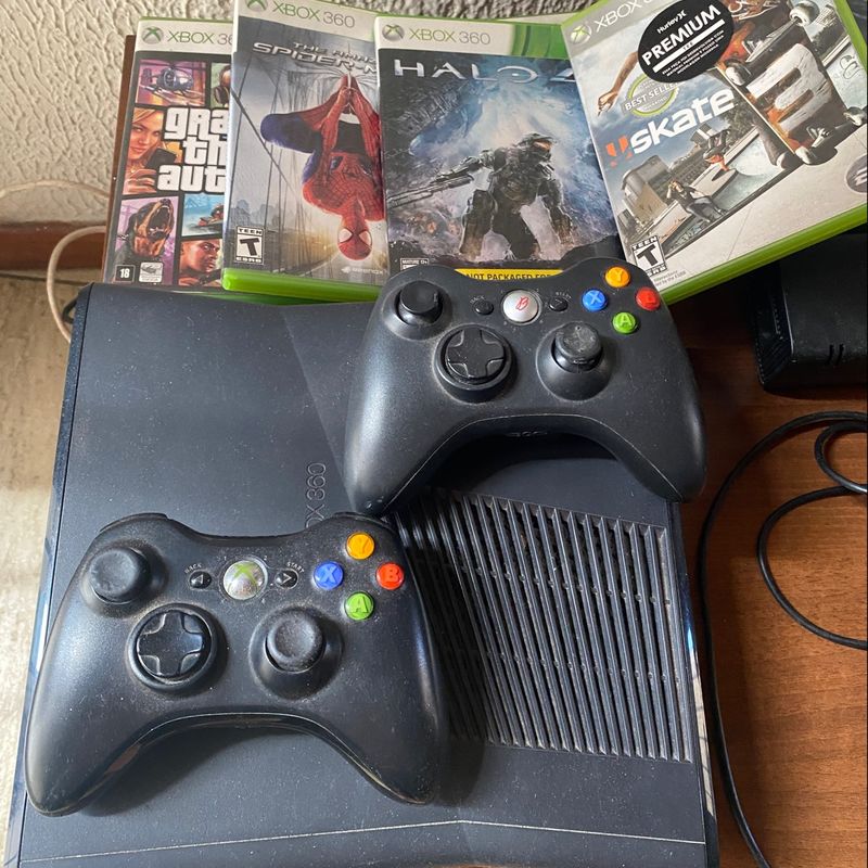 Xbox 360 // Bloqueado e Novo c/ 6 jogos e controle - Videogames