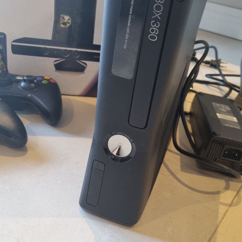 Vendo-se Xbox 360 usado - Videogames - Cidade Alta, Natal 1257490537