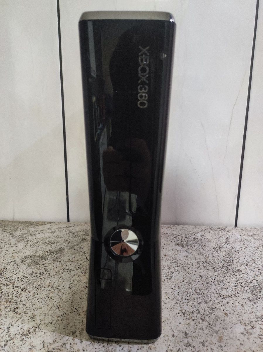 USADO - Xbox 360 Slim 250GB Black Piano - Microsoft