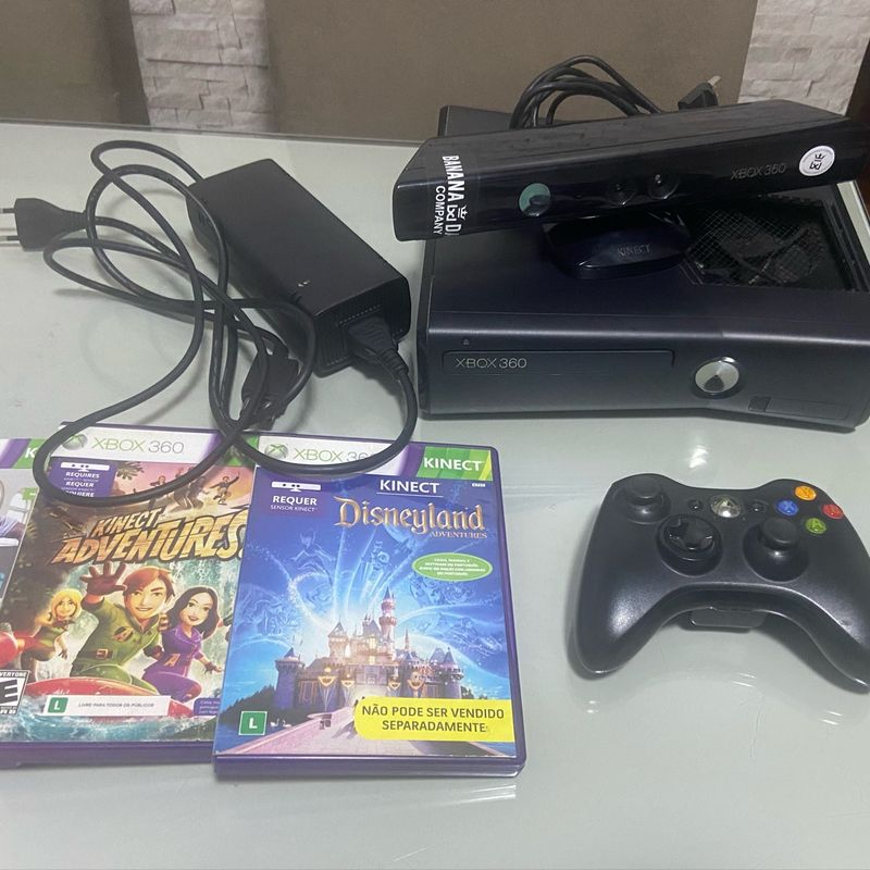 Console Xbox 360 Super Slim 4GB + 2 Controles + kinect e 3 jogos em  Promoção na Americanas