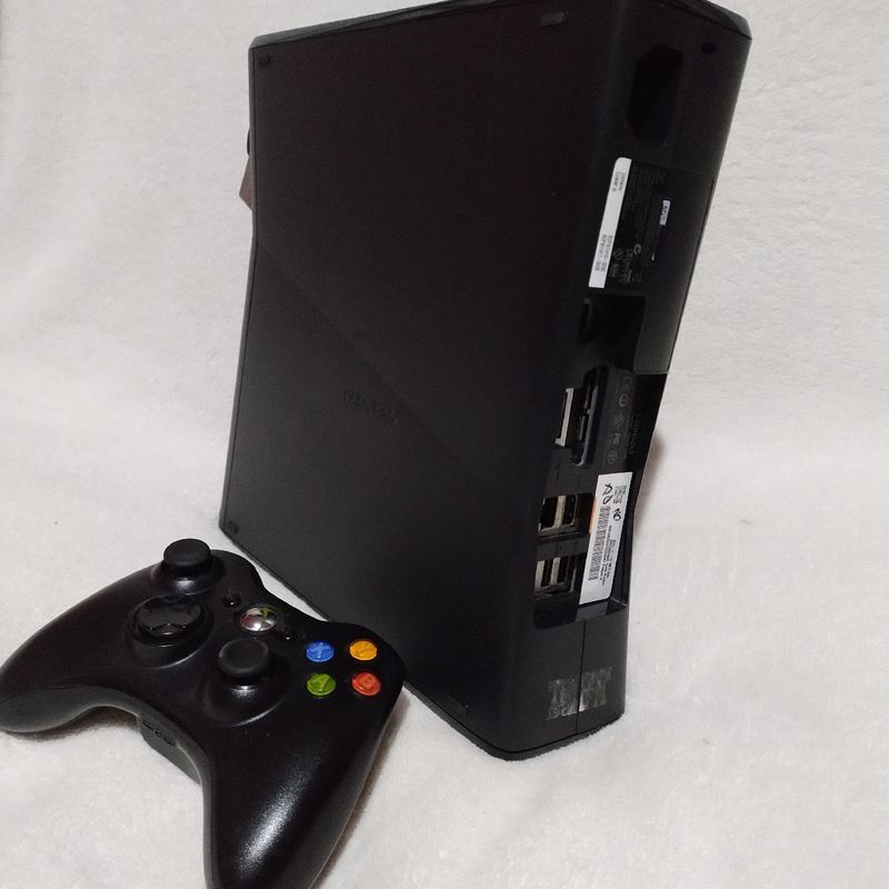 Xbox 360 Bloqueado Na Caixa sem Jogos, Console de Videogame Microsoft  Usado 93253732