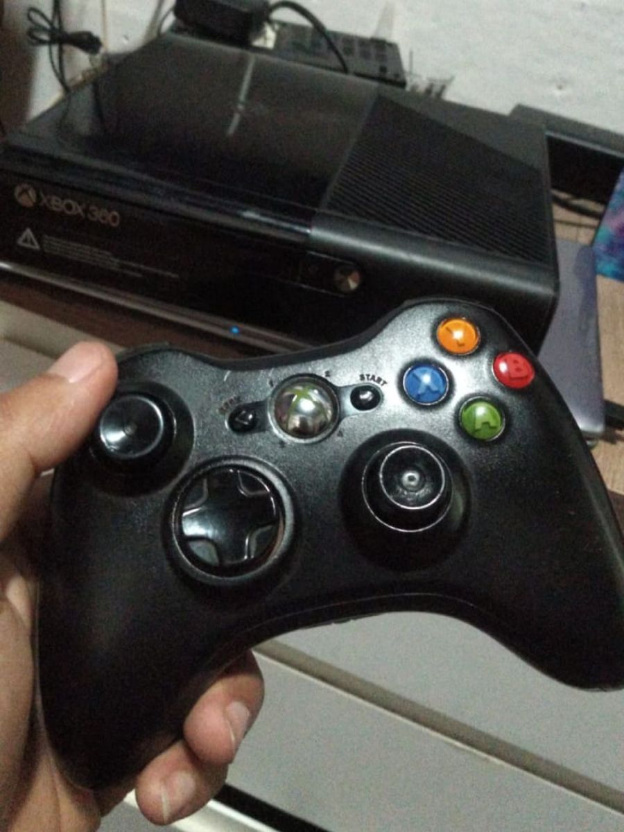 что лучше xbox 360 super slim или playstation 3 super slim