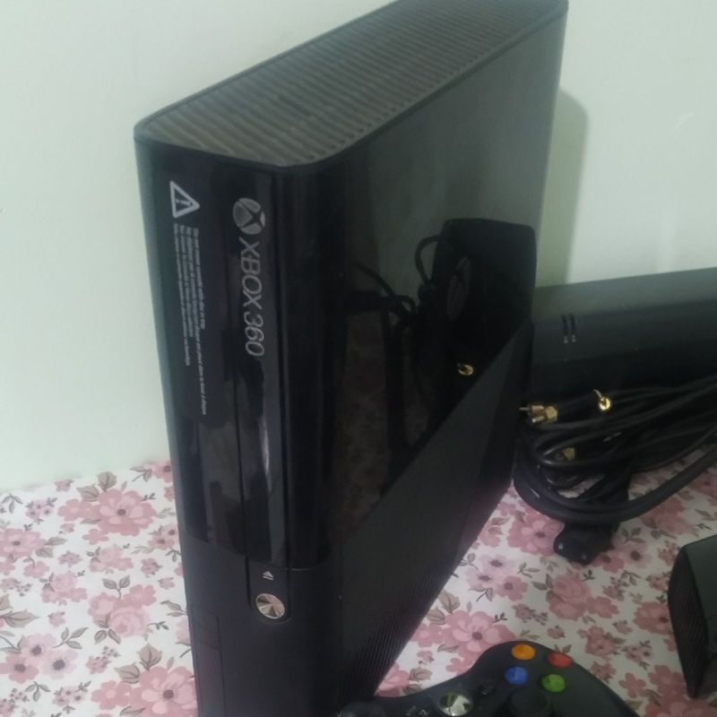 Xbox 360 Slim Travado Jogo Original Microsoft Game Usado