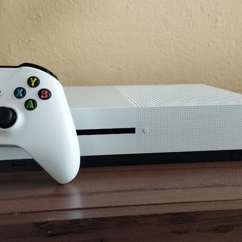 xbox one slim 1 tera - Games Você Compra Venda Troca e Assistência