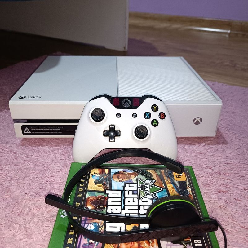 Usado: Grand Theft Auto V Five - Xbox 360 - Semi-Novo - Original