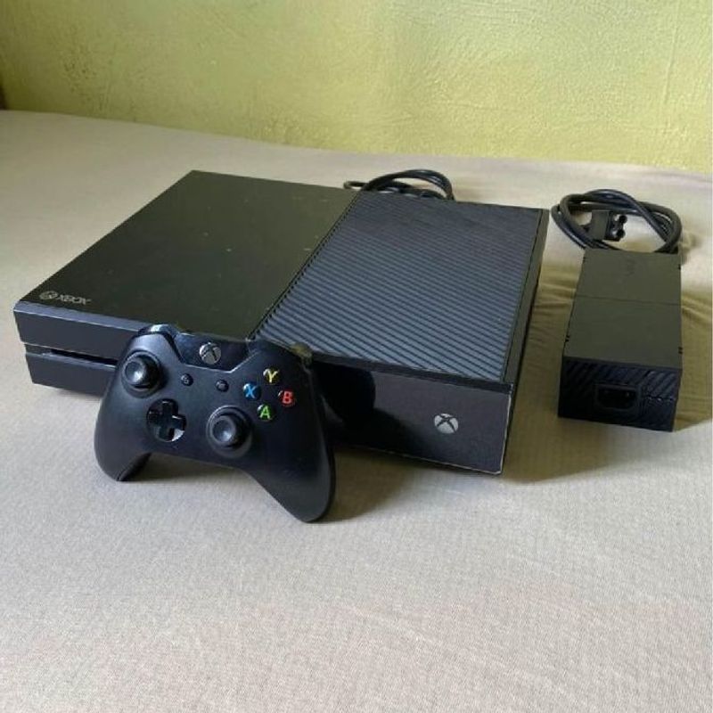 Xbox One S 500gb Cinza + Controle sem Fio + 9 Jogos | Console de Videogame  Xbox One Usado 78171687 | enjoei