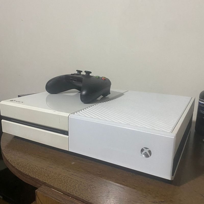 Xbox One Fat 500Gb - Videogames - Sagrada Família, Montes Claros 1256677125