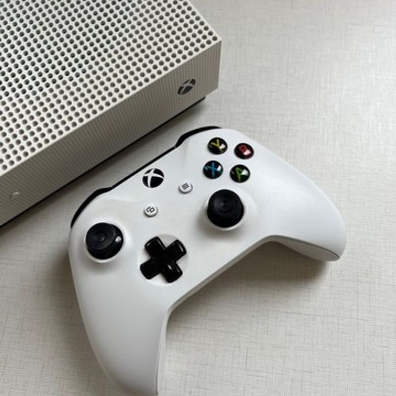 Xbox One S 1tb Microsoft | Console de Videogame Microsoft Usado 67404856 |  enjoei