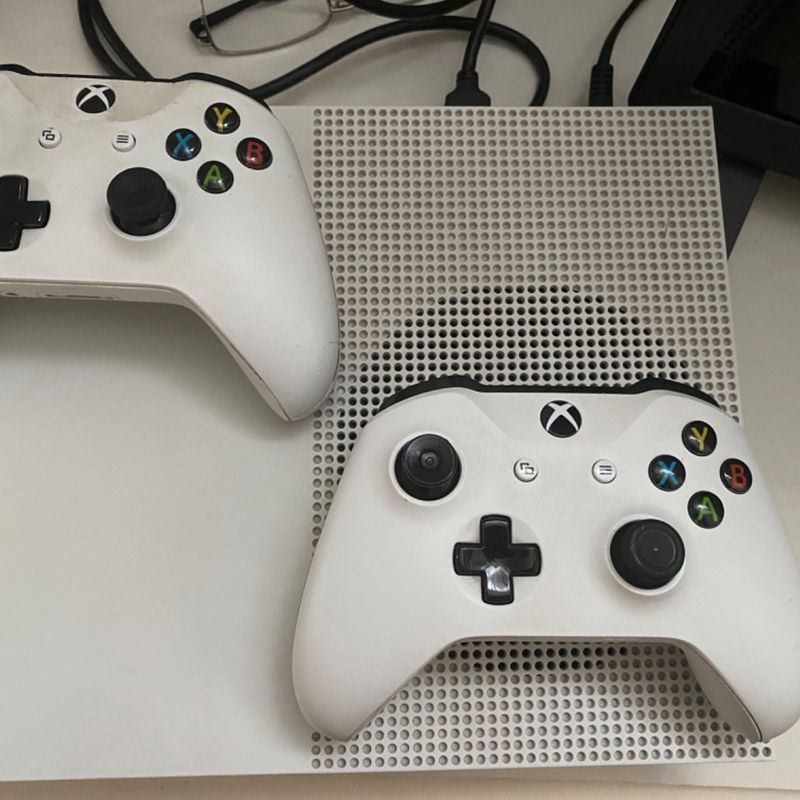 Xbox One S 500gb + Controle E Jogo Original Promoção Leia Descrição