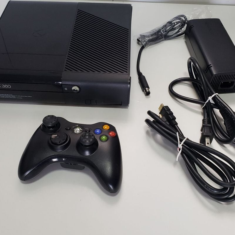 XBOX 360 SLIM PREÇO NEGOCIÁVEL! - Videogames - Indiara 1252272839