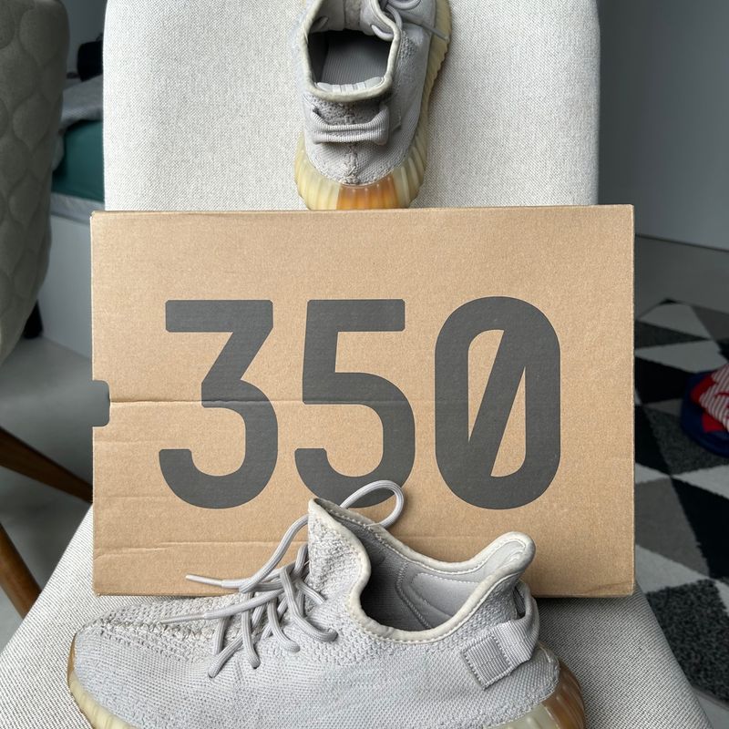 Shops yeezy sesame re